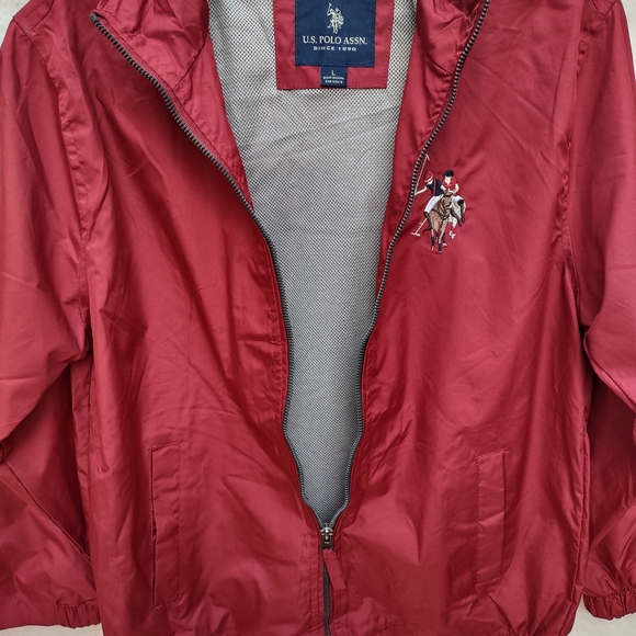 U.S. Polo Assn Red Jacket - Picture 16 of 16